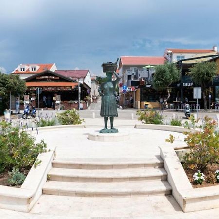 Apartments Next To Sea Maris Новаля Екстериор снимка